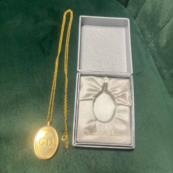 Auth Dior CD Time Necklace With Box - Picture 8 of 8